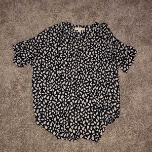 Loft button up maternity top